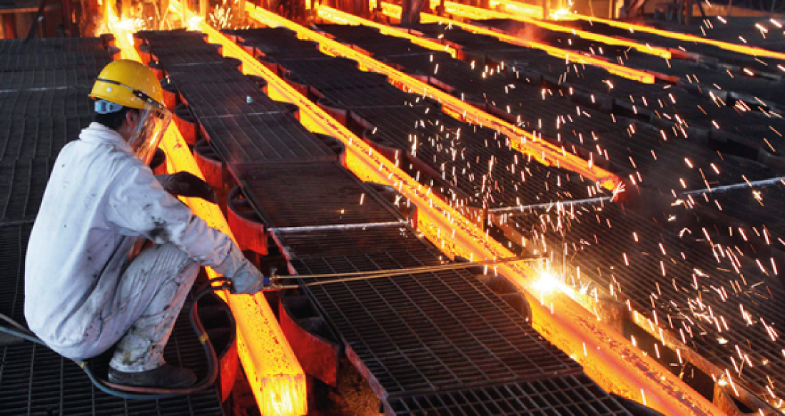 Barras de acero al rojo vivo