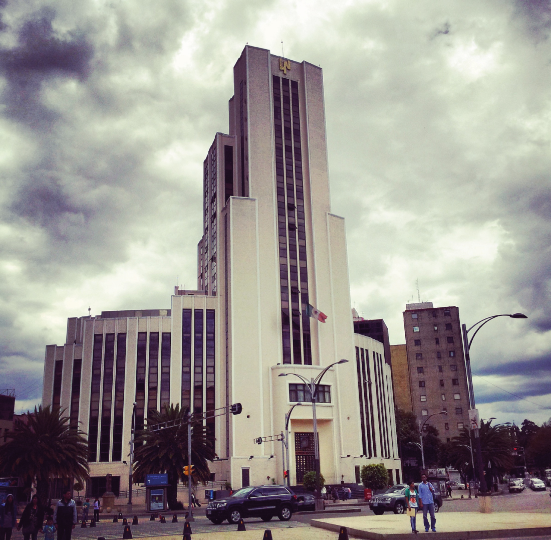 Edificio Moro, Lotera Nacional